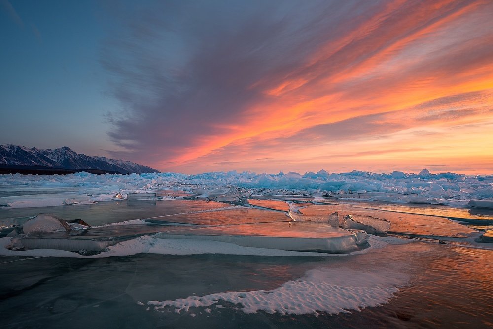 Очарование Байкальского льда