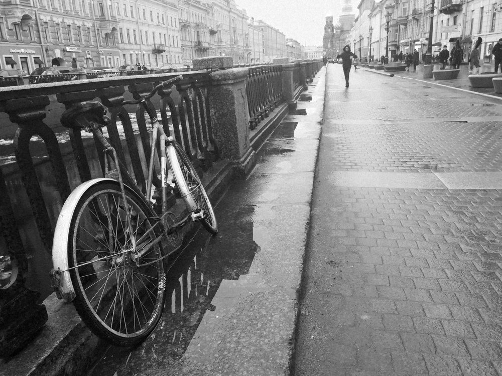 Одиноко стоящий велосипед №3 Lonely bicycle #3