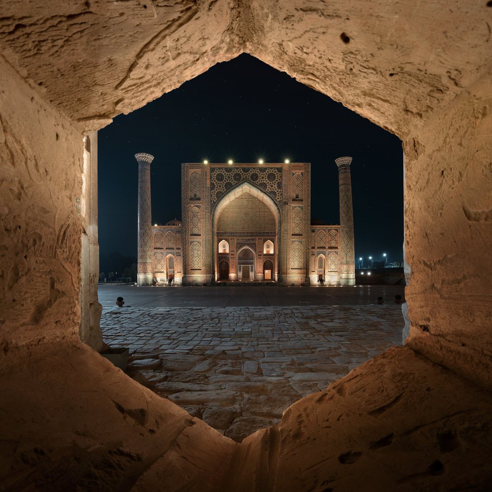 View from Sher-Dor portal