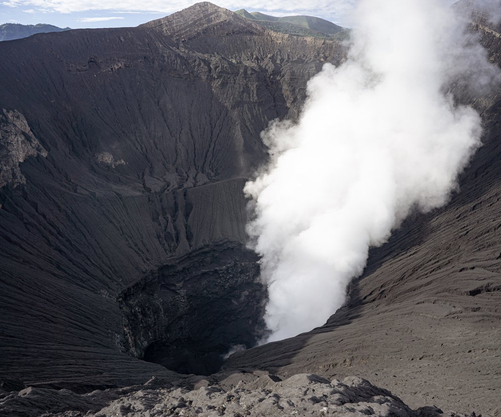 Кратер вулкана Бромо