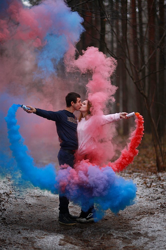 Love story  цветной дым