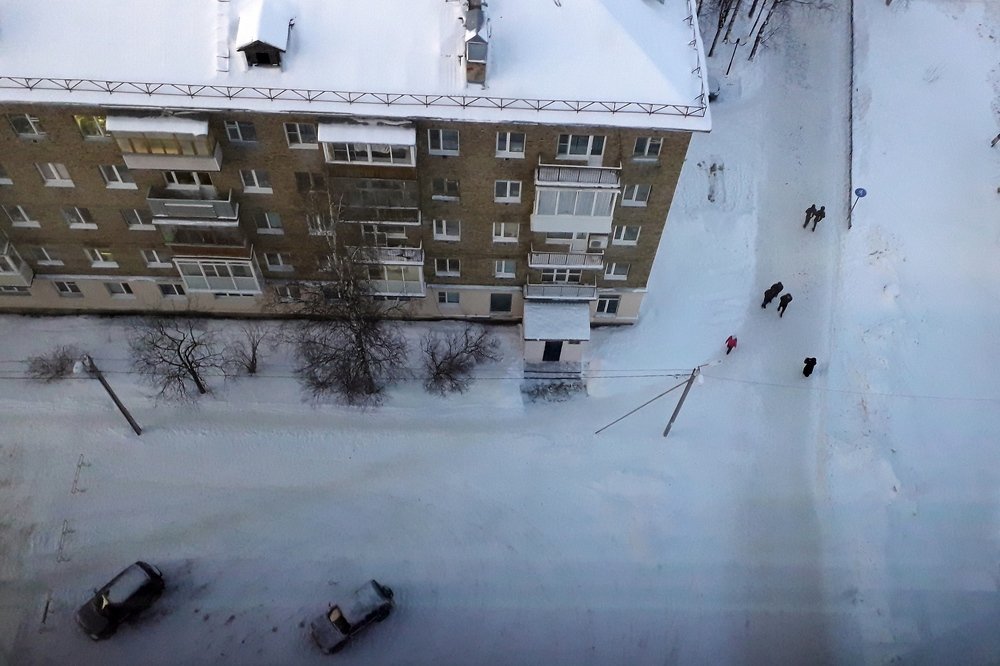 Выше крыши.