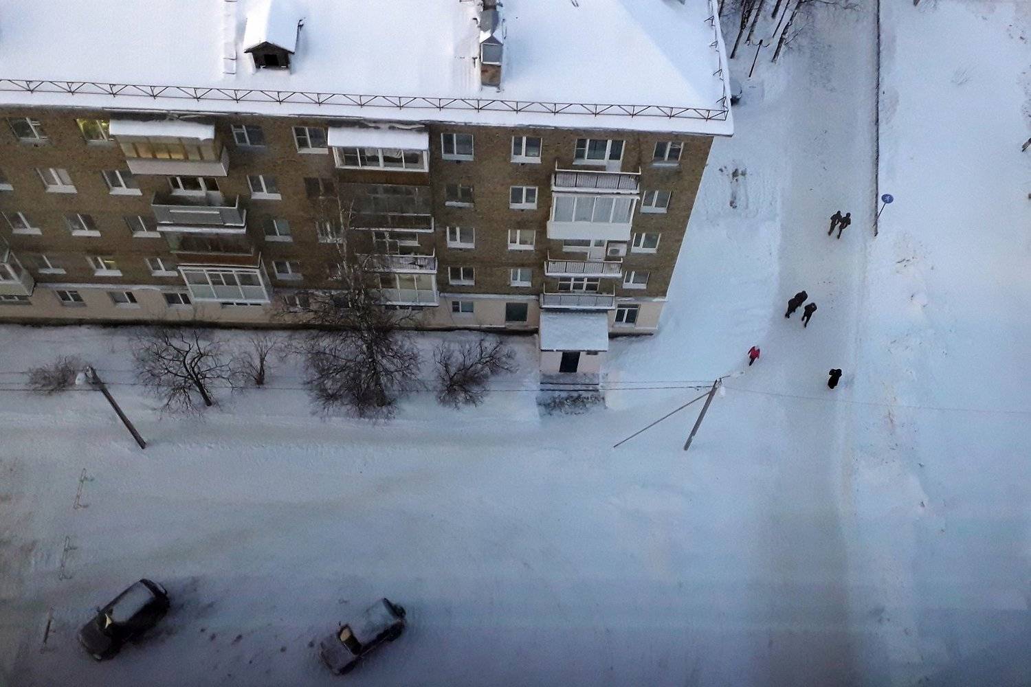 Выше крыши.