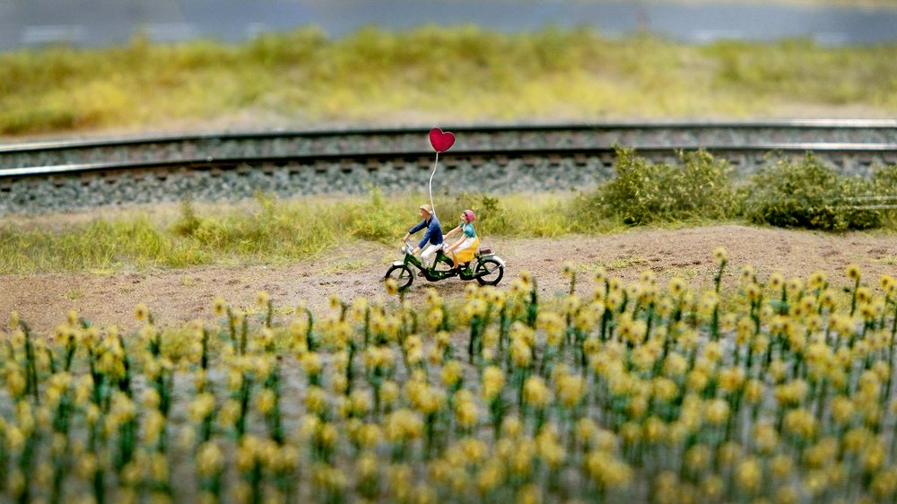 We're in miniature (Мы в миниатюре)