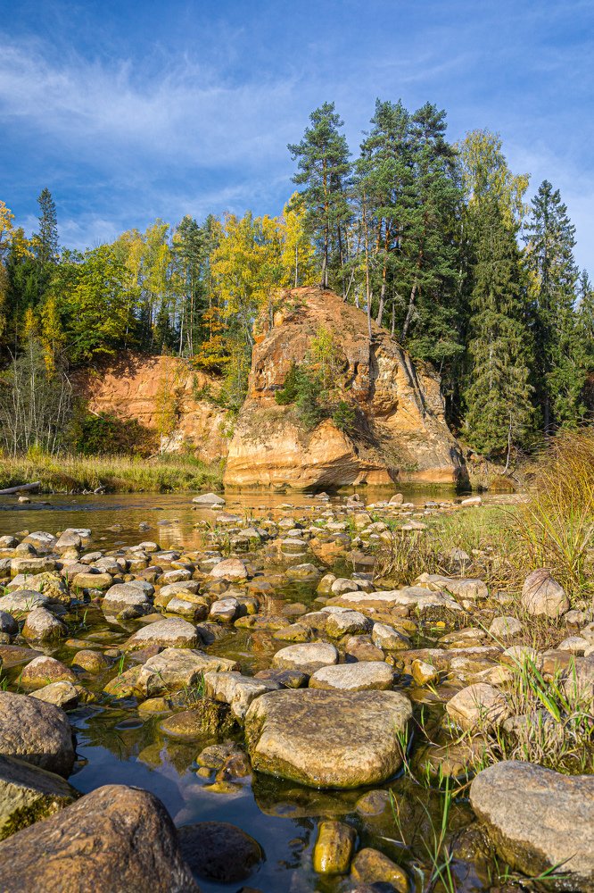 ZVARTES CLIFF, LATVIA
