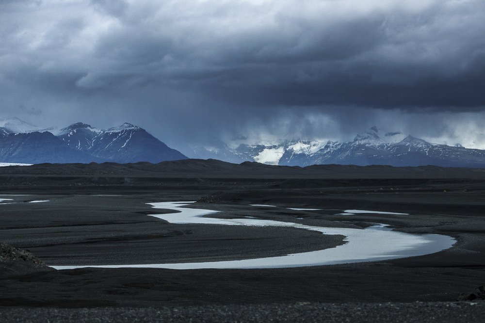Под ледниками