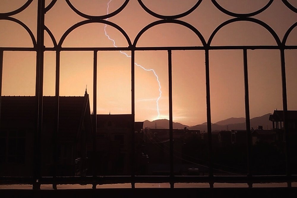 Photograph by Sơn Nguyễn Kim