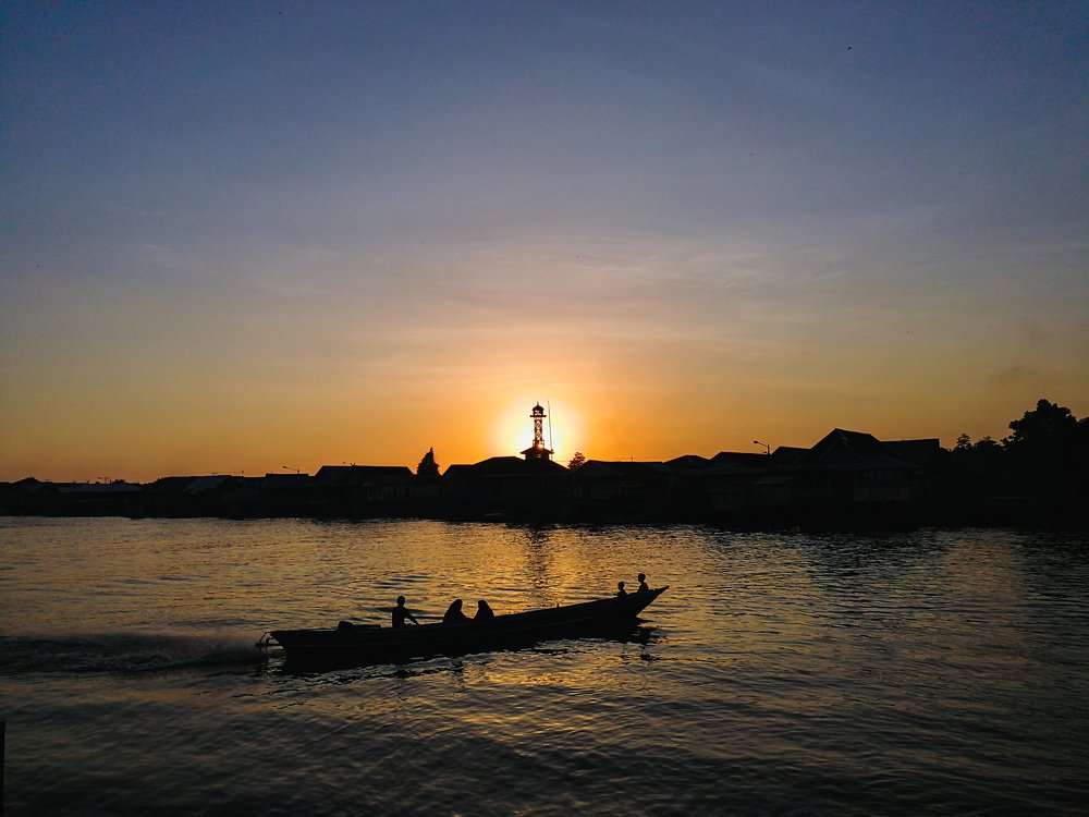 Sunset and Siluet