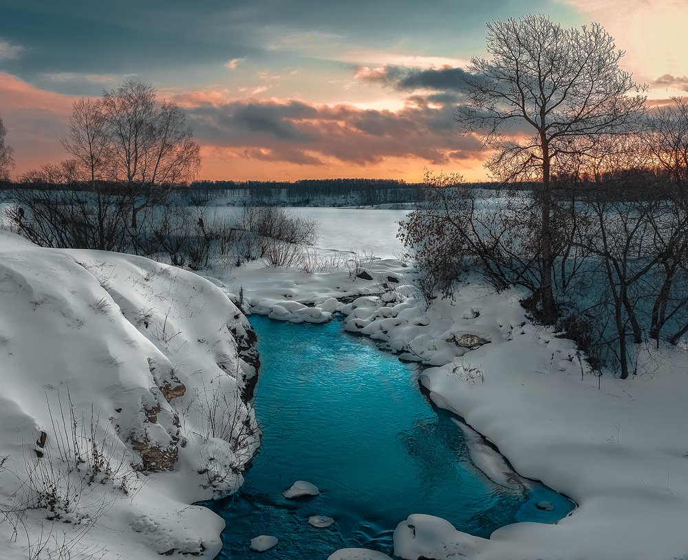 Photograph by Alex Dushutin