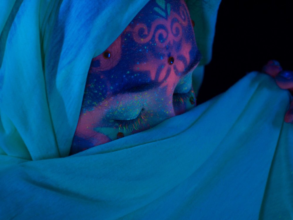 Неземная/Unearthly 1