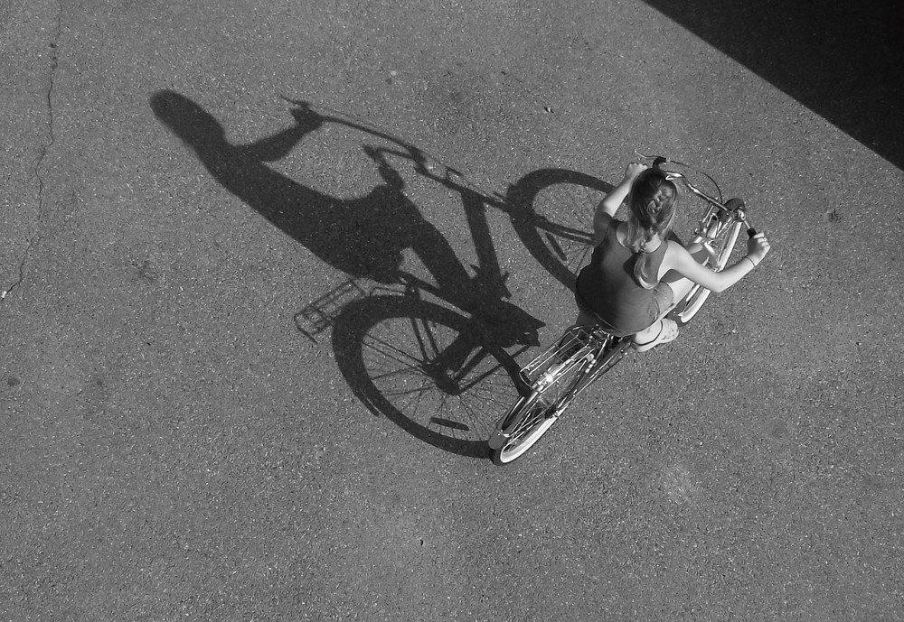 Когда тень интереснее