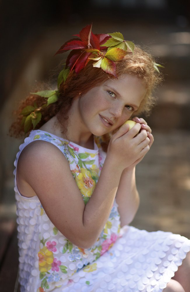 Девочка- ОСЕНЬ