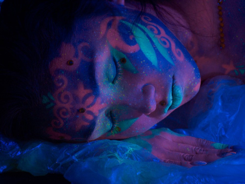 Неземная/Unearthly 2