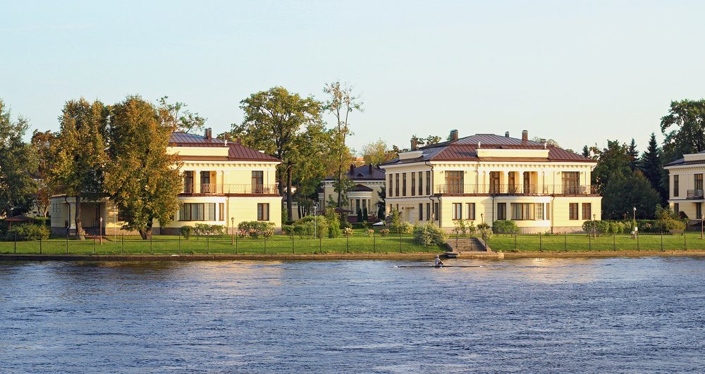 Photograph by Leonid Pakhomov