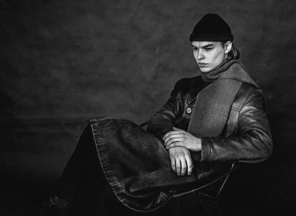 В раздумьях