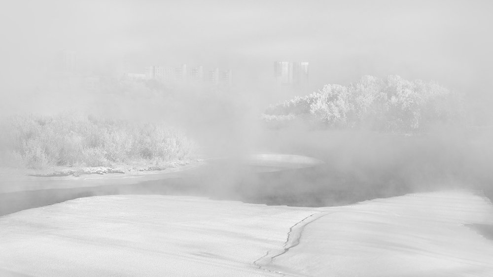 Застыло время в морозном тумане