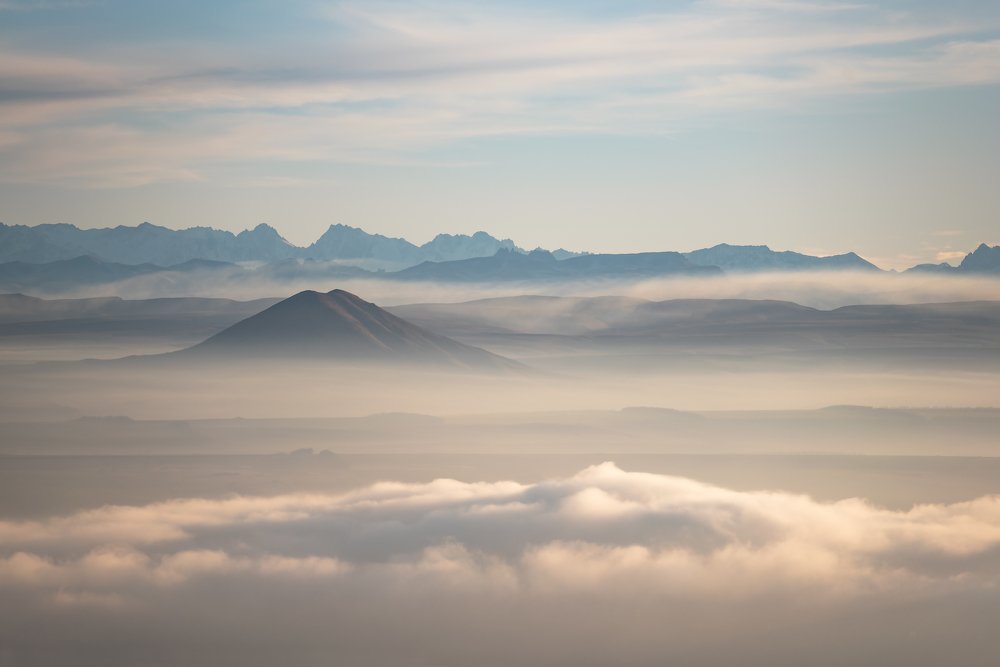 Там за туманами