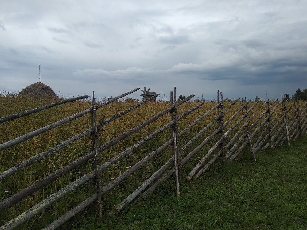 Photograph by Pavel Mazhar