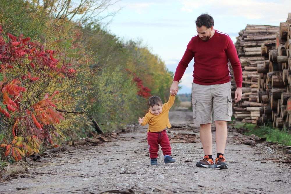 First steps with daddy...