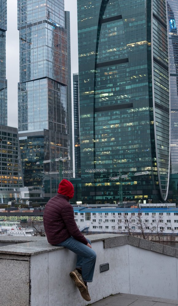 Одиночество большого города.