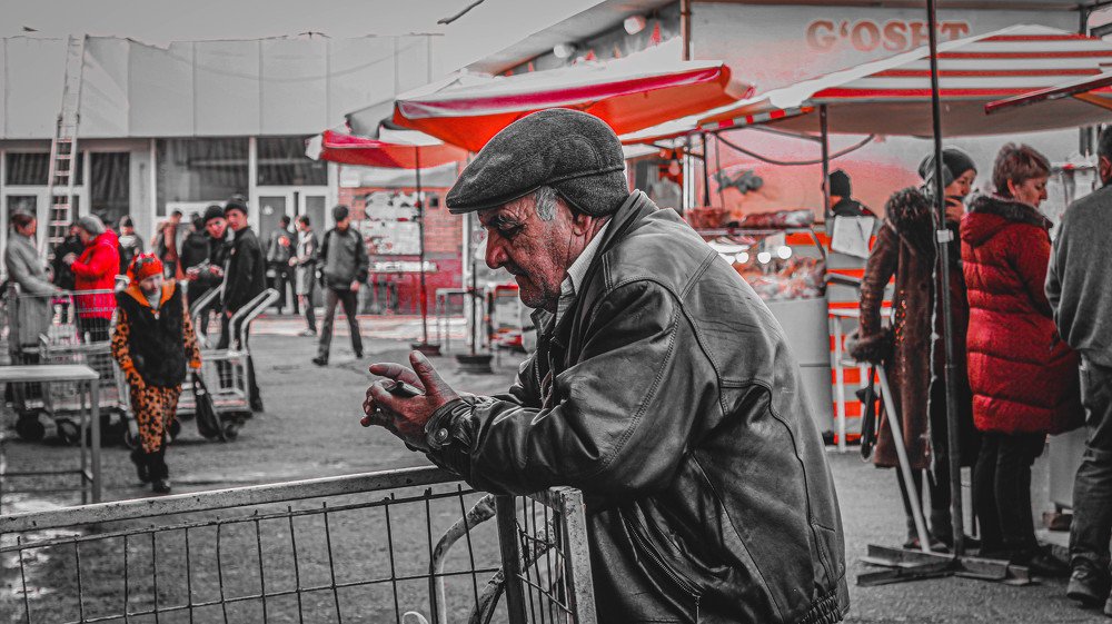 Photograph by Dostonbek Karimberdiyev