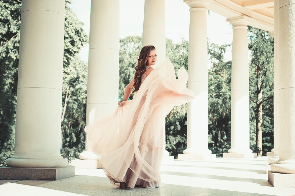 Photograph by Lara Grin