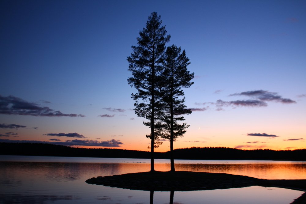 Островок на закате