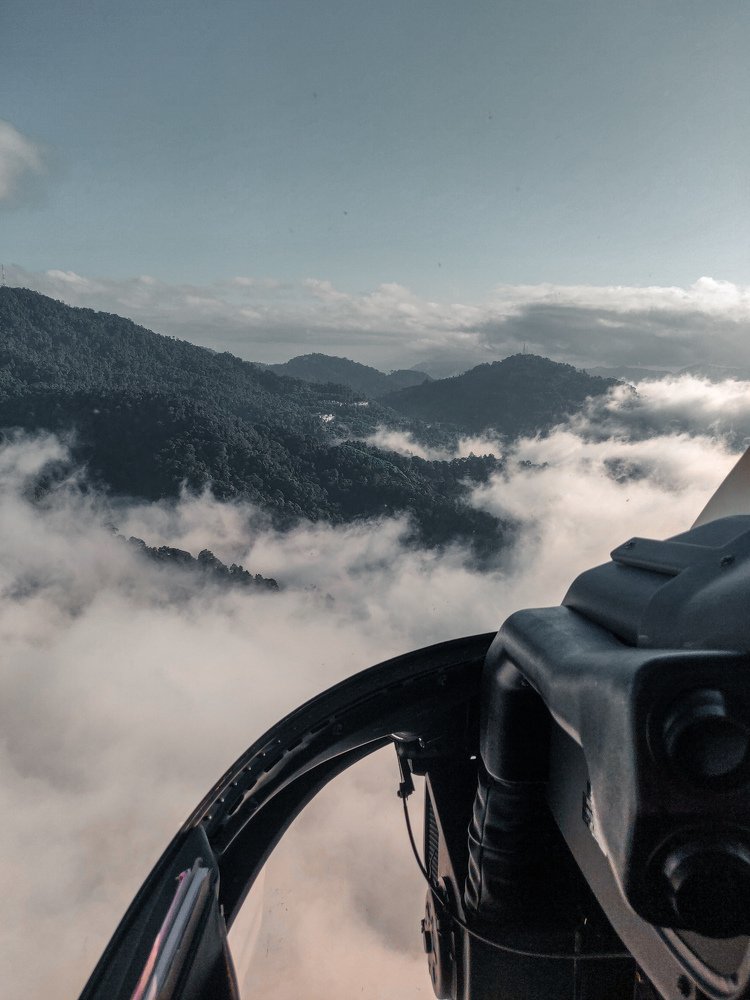 Bell407Gx cockpit