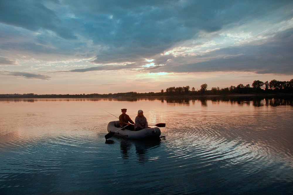 Двое в лодке