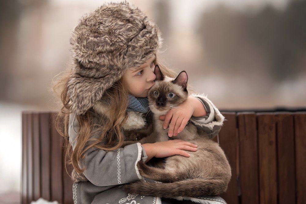 Прости Барсик, я съела твой корм...