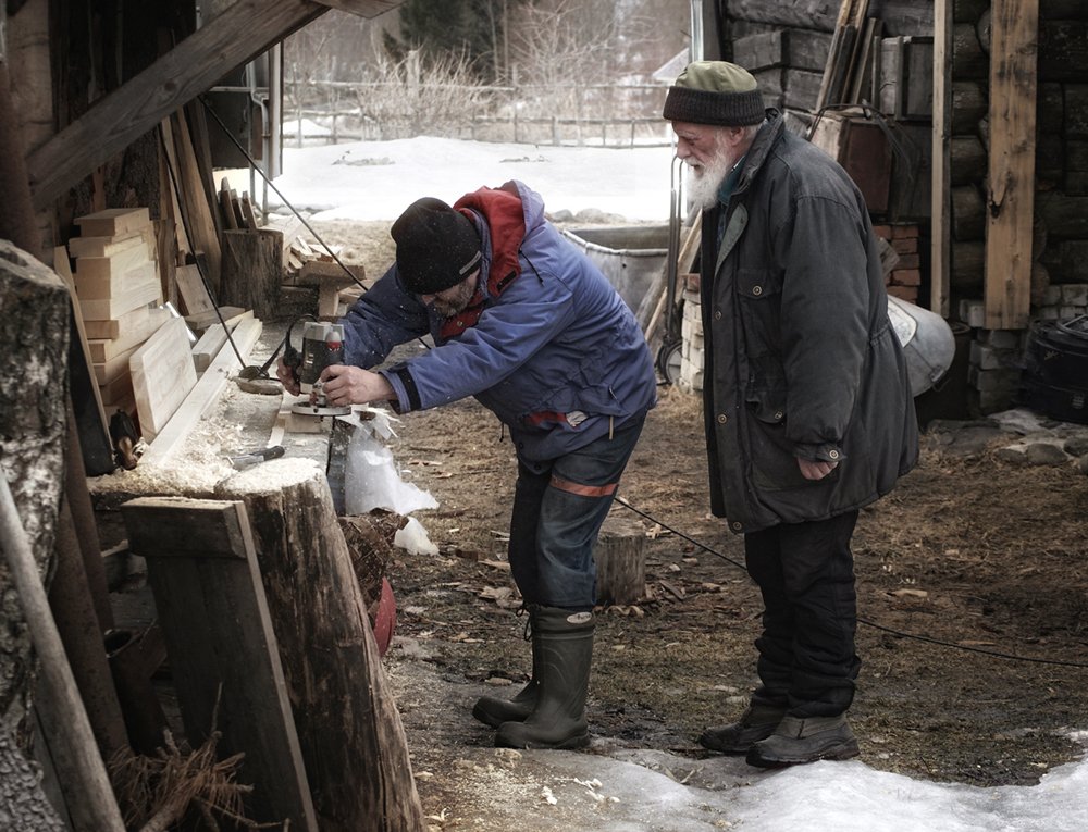 Помочь соседу