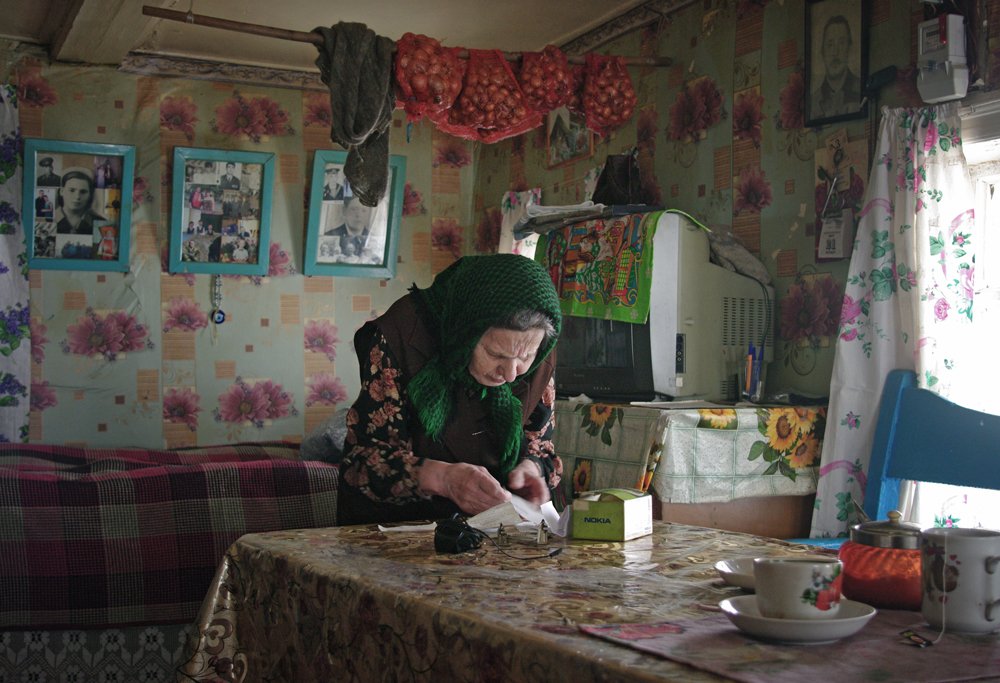 Изба в цветочек)