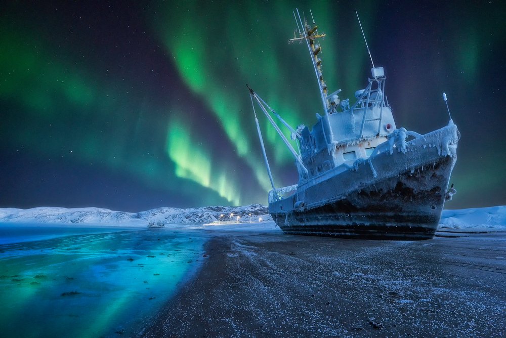 On the waves of light