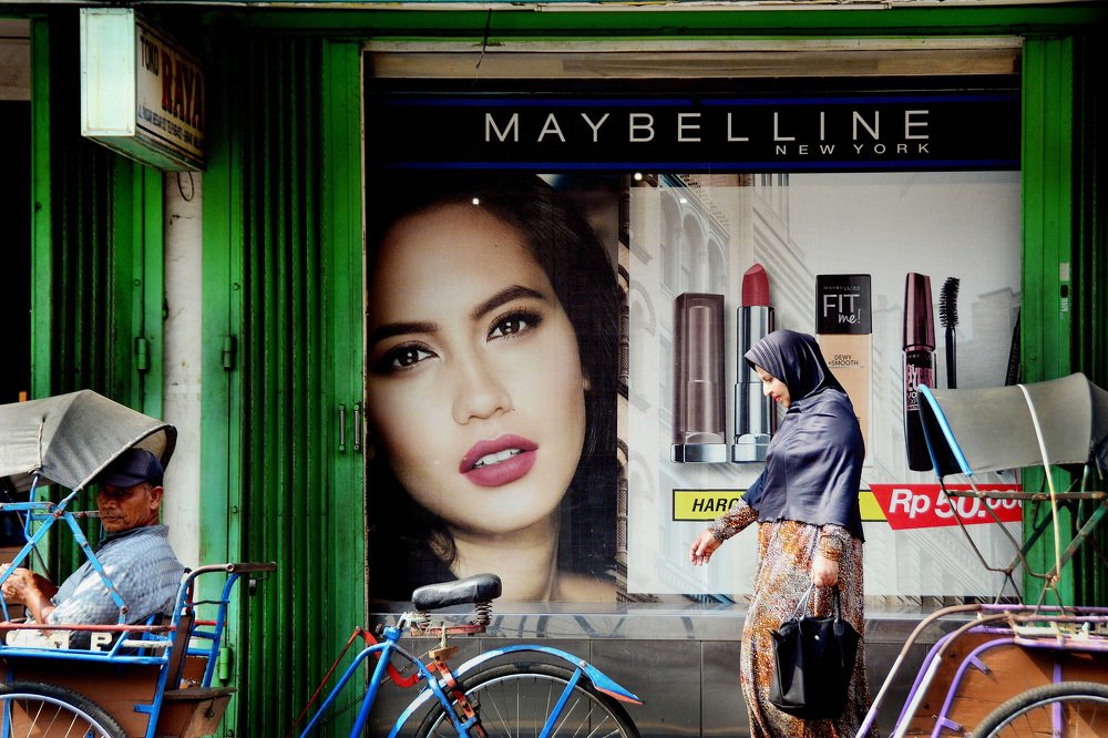 Photograph by Abraham Hamzah Hamzah