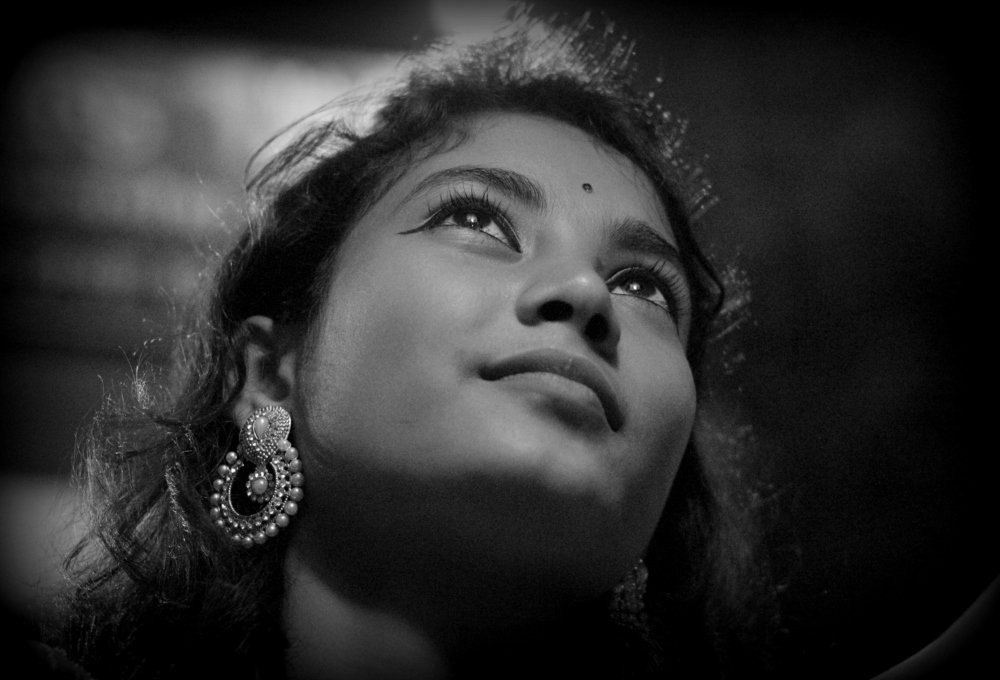 ID: My Subject is Her Eyes