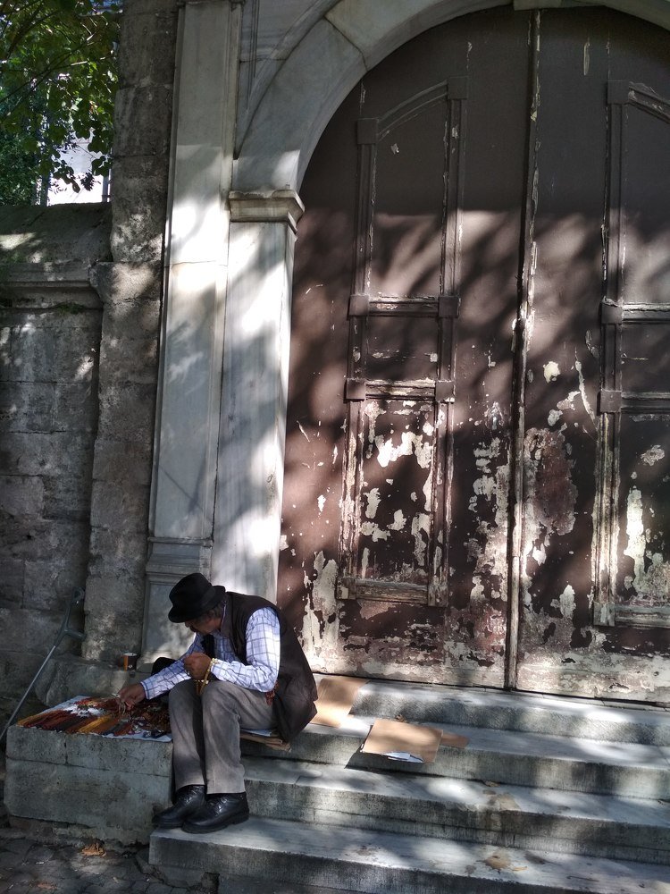 Торговец янтарем.