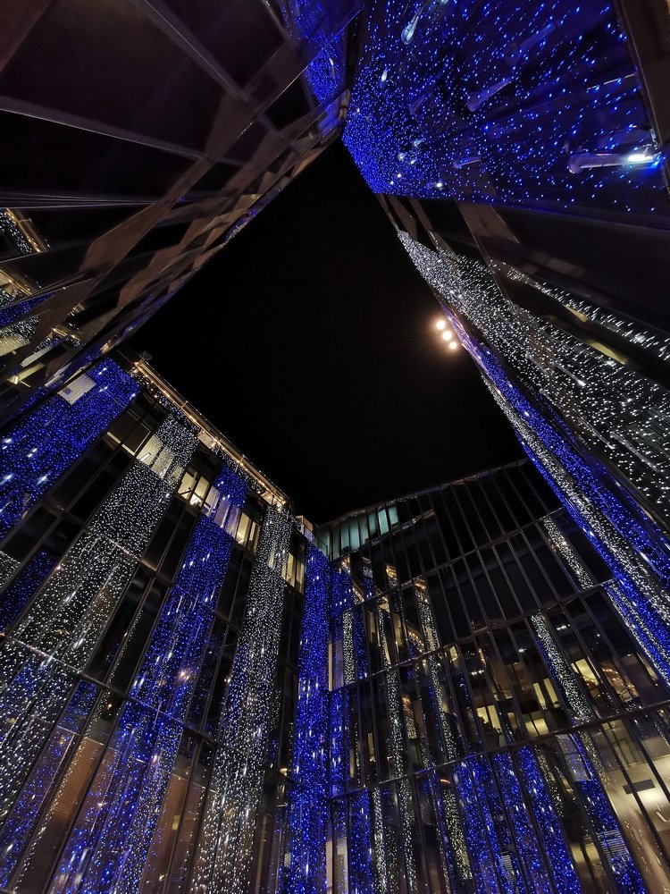 Блестящая ночь