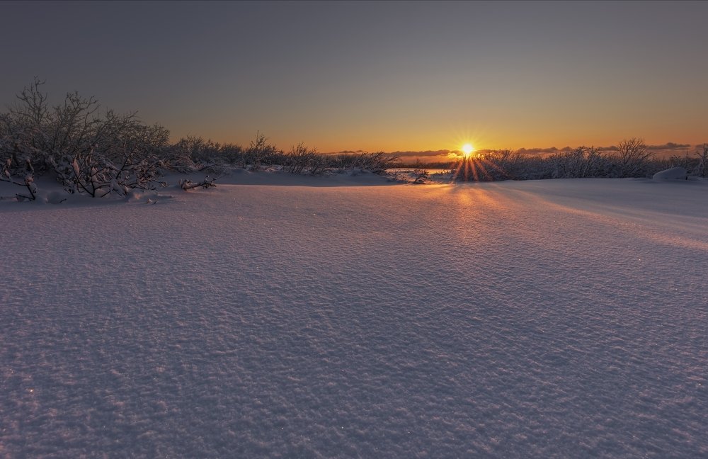 Утро где-то на краю земли...Morning somewhere on the edge of the earth...