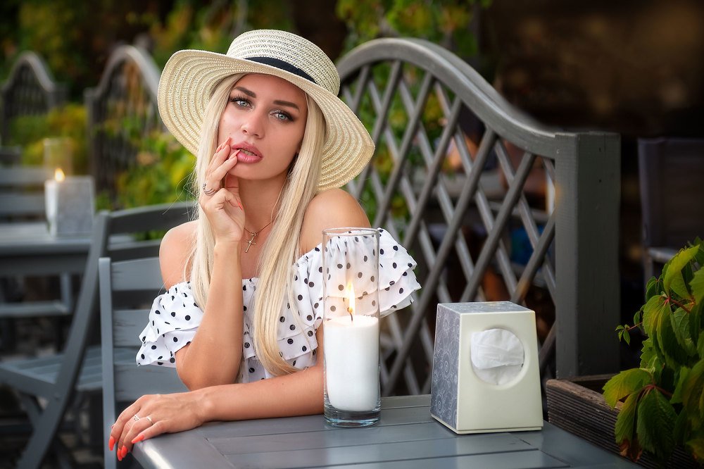 девушка Вечер