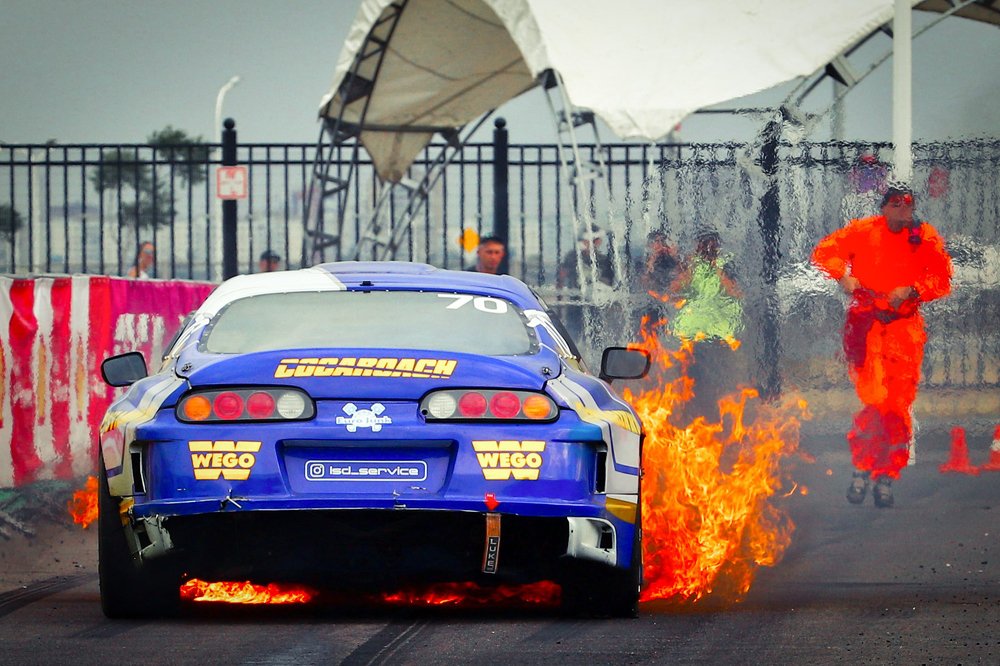 Фотография автора Денис Демков