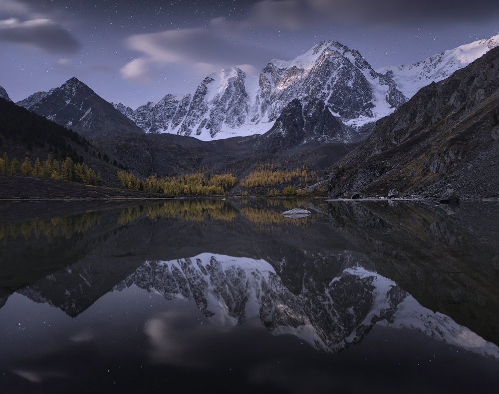 Лунная ночь над Сказкой, Красавицей и Мечтой