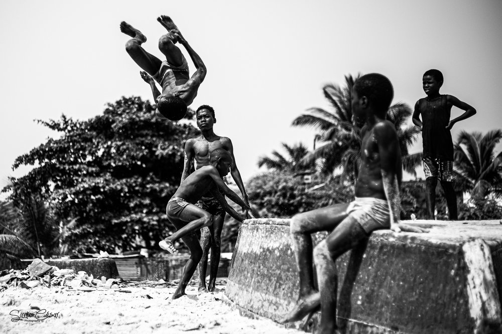 Photograph by Santo César