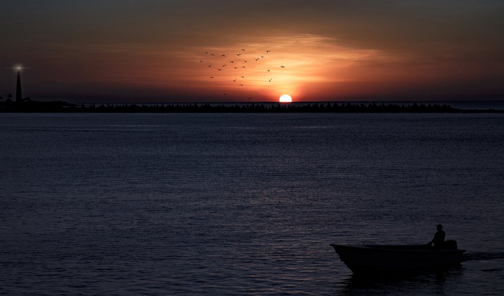 Sunset in the Malecon