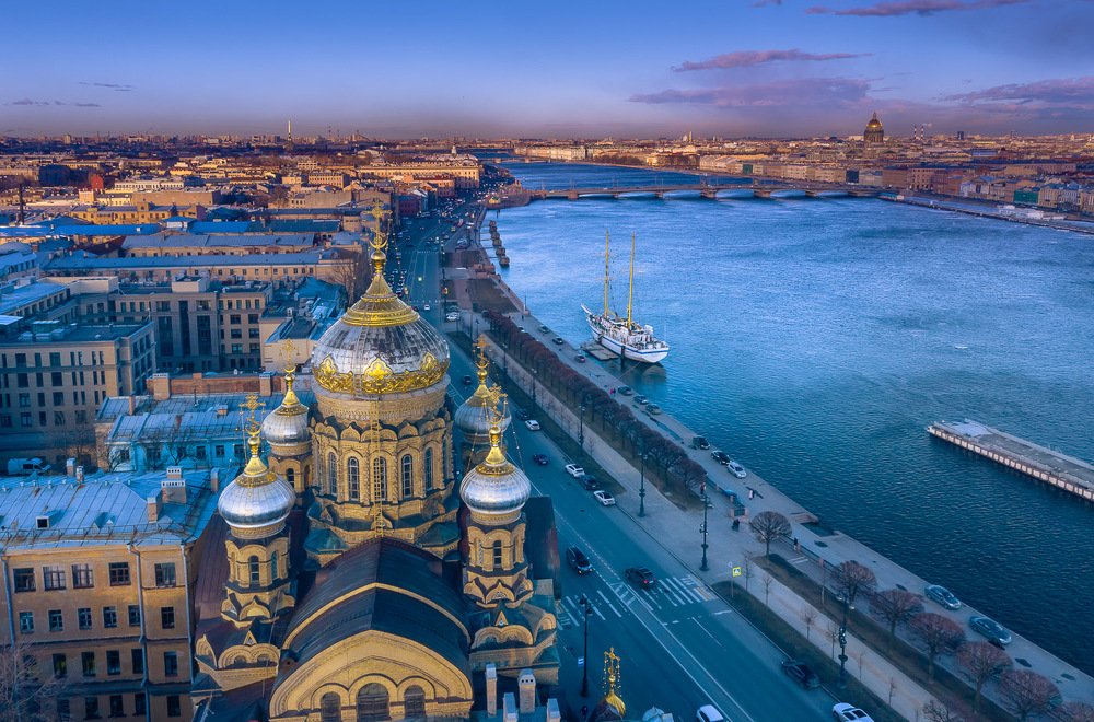 Набережная Лейтенанта Шмидта