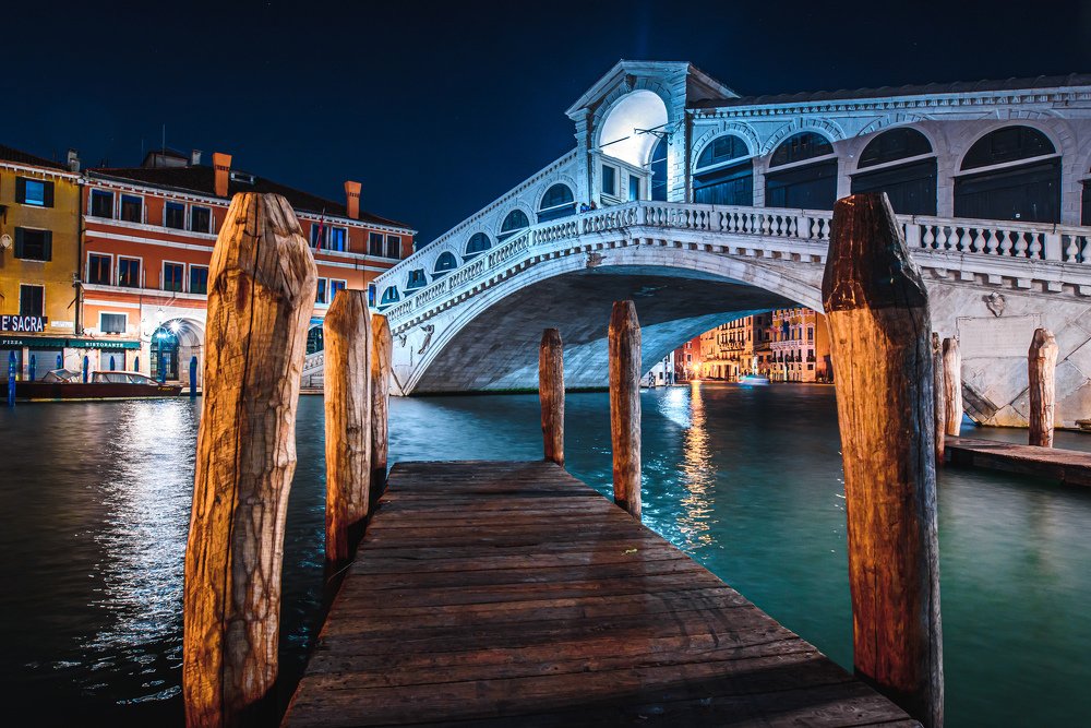 Photograph by Andrey Chuntomov