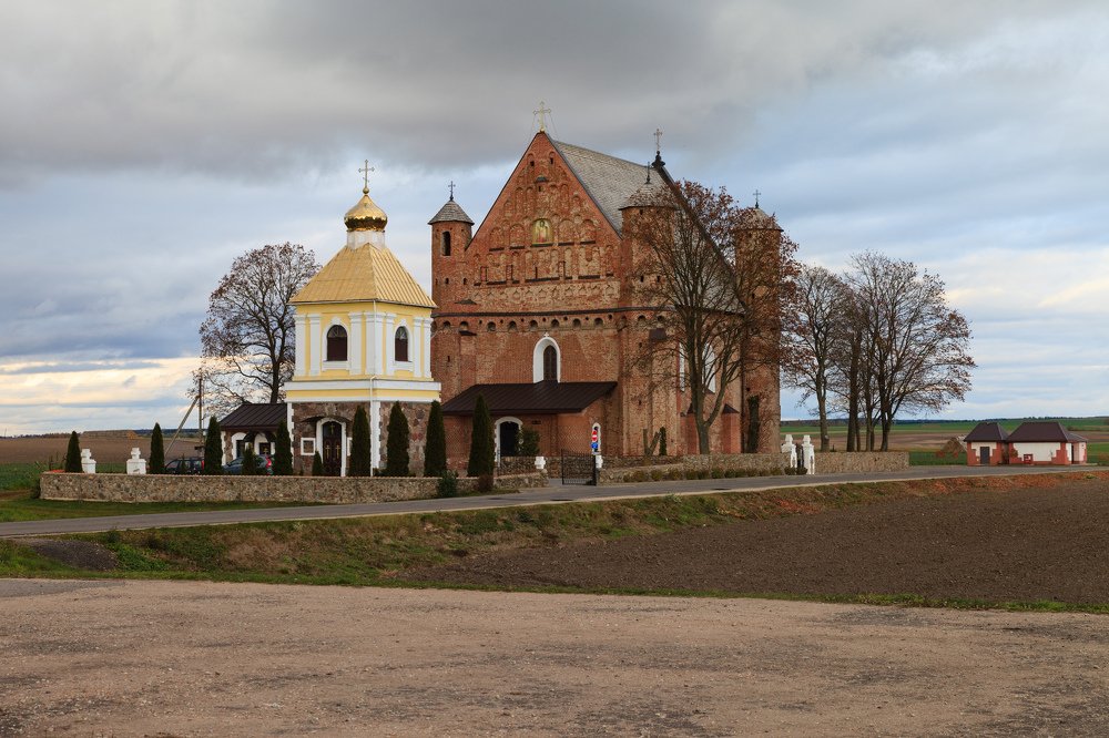 Церковь Архангела Михаила в селе Сынковичи Зельвенского района Гродненской области, Беларусь