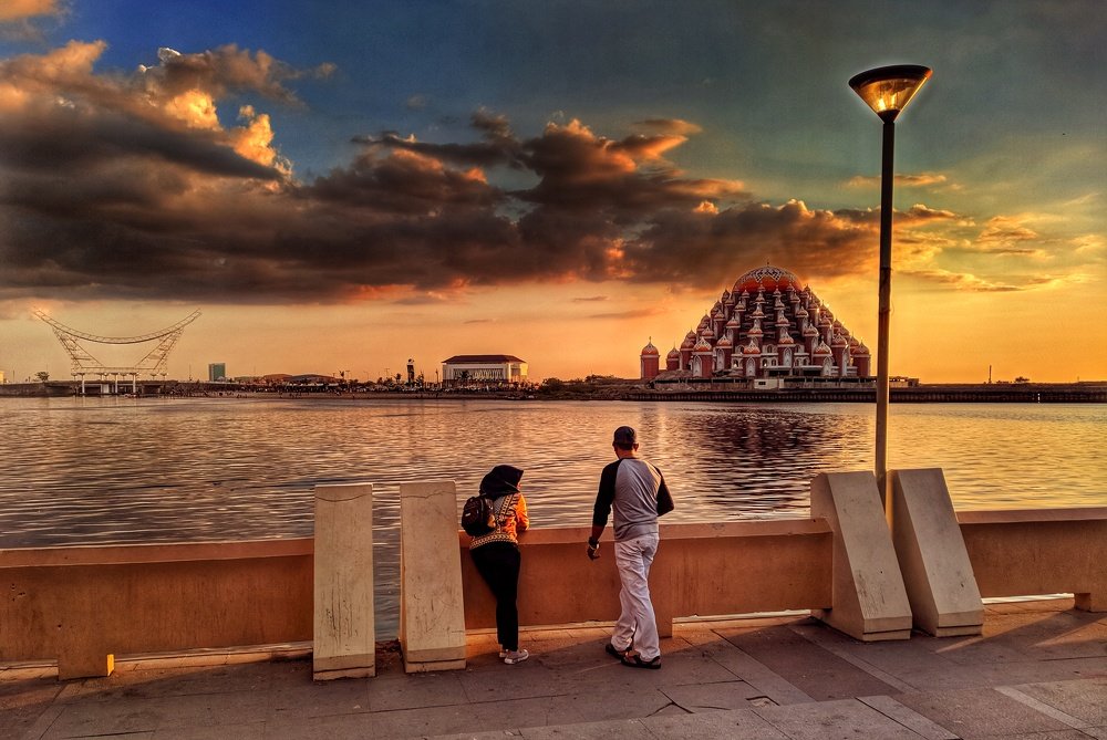 Photograph by Riyan Lanoe