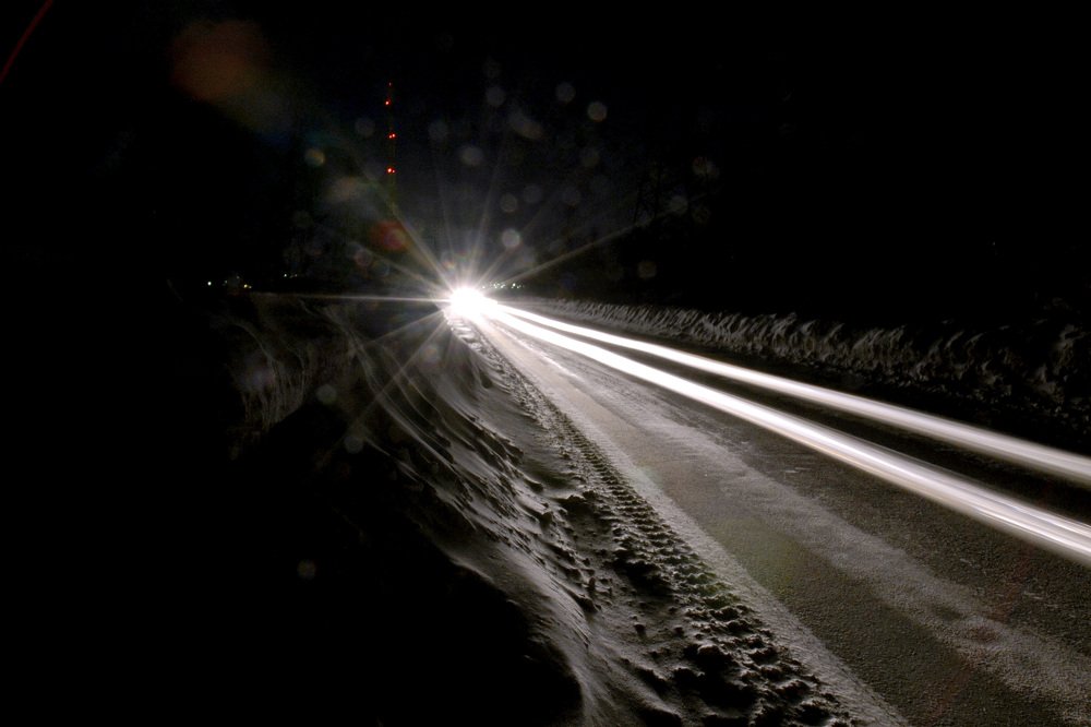 Скорость света.