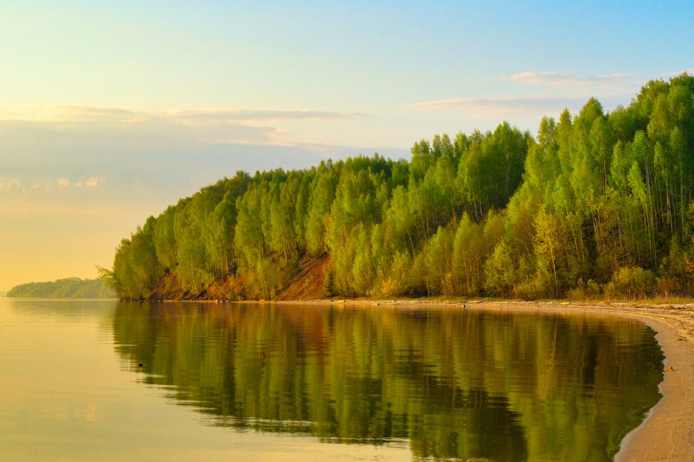 Тёплое волжское утро начала мая
