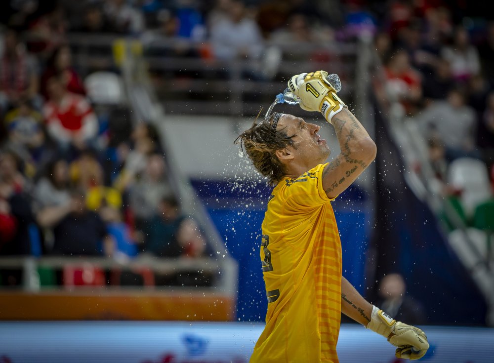 Feel the heat of the game